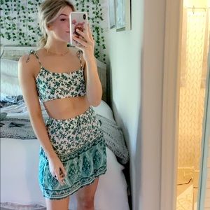 Meet your Posher, Cara